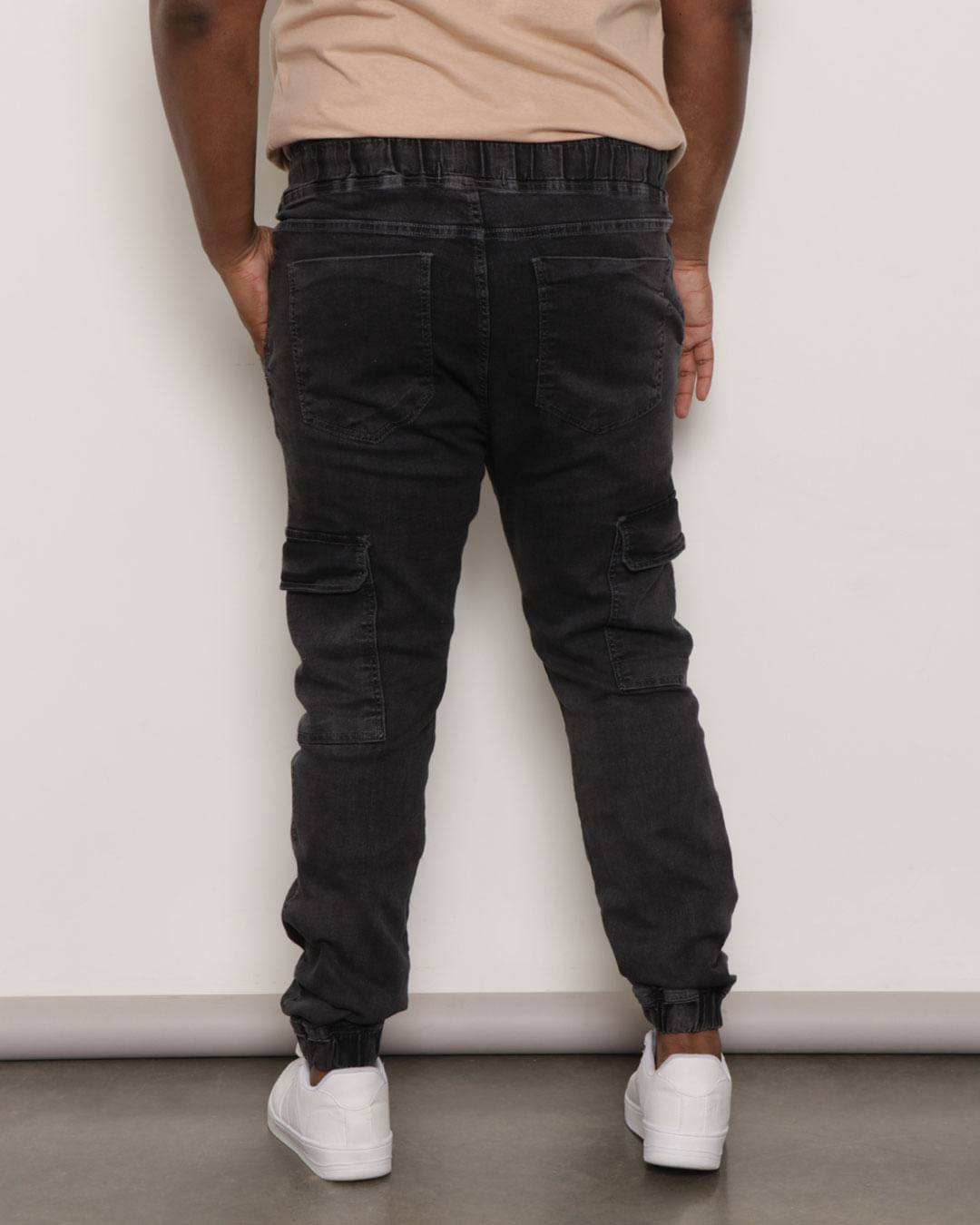 Calça Jeans Plus Size Masculina Jogger Cargo Cinza
