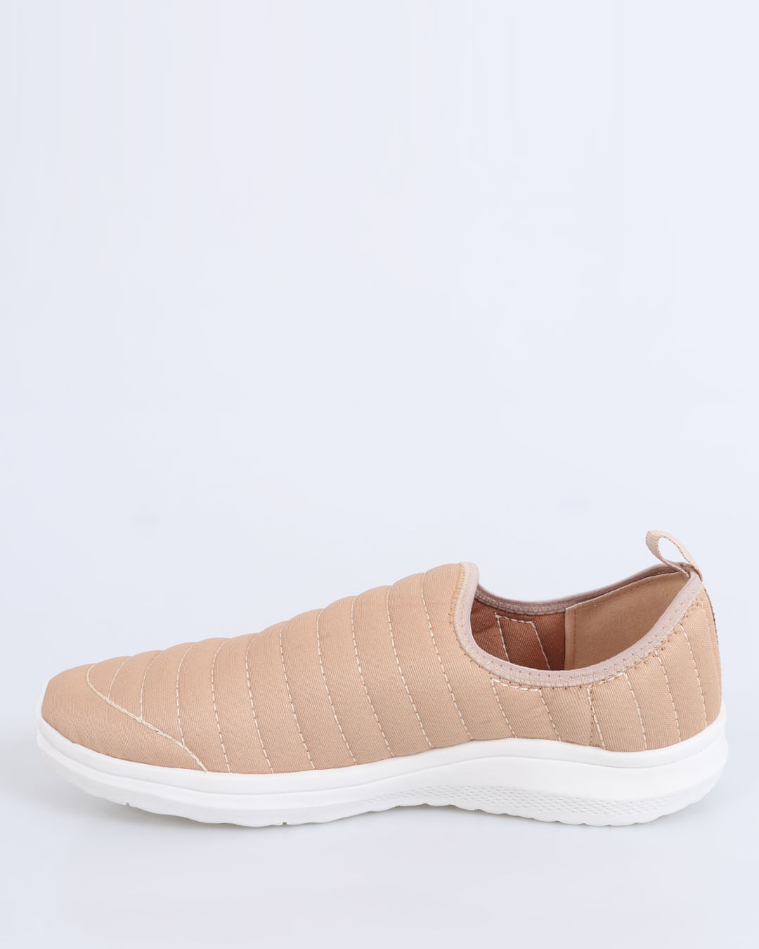 Tênis Feminino Slip On Matelassê Bege Claro Giovanna Dias | Lojas Torra -  Lojas Torra