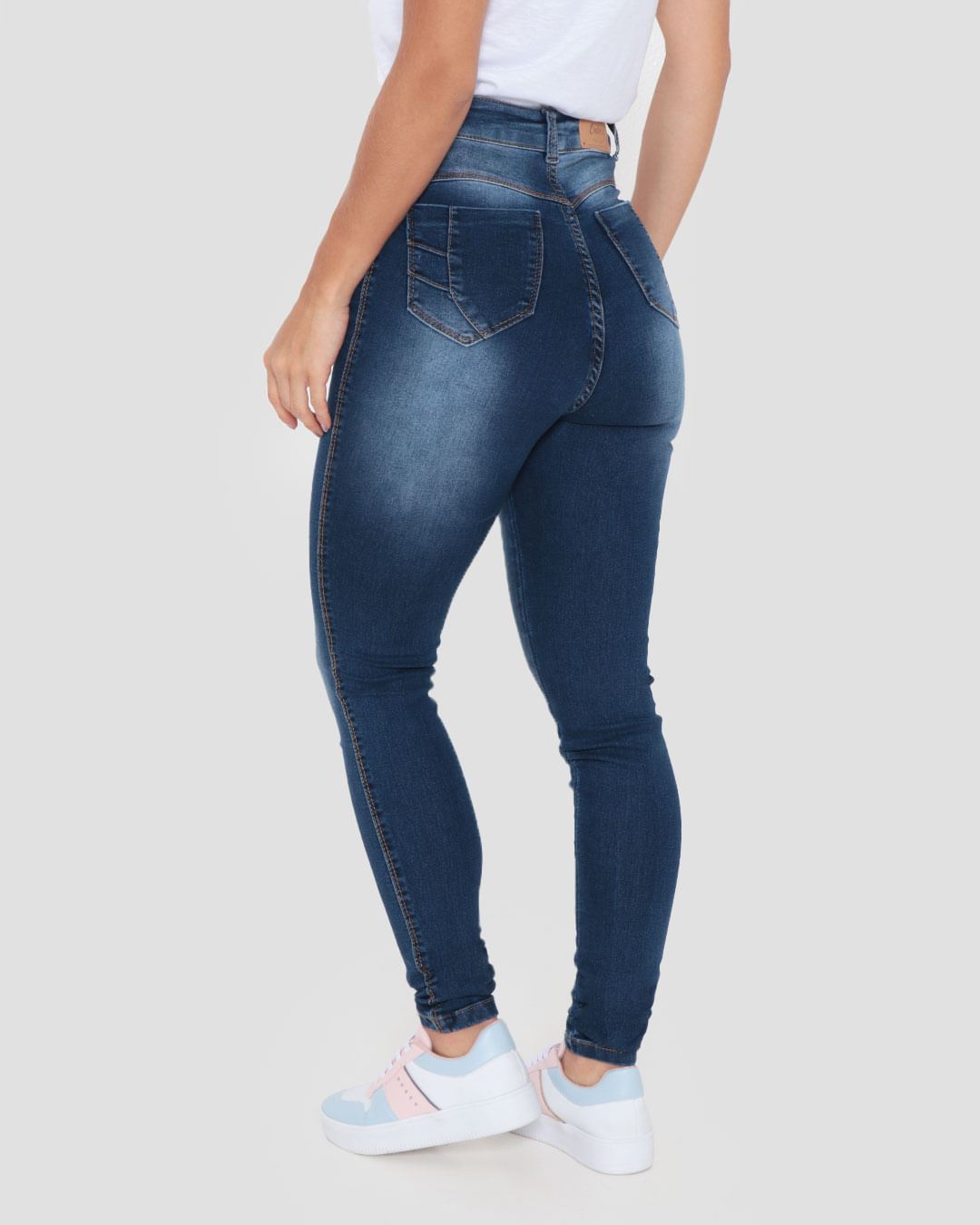 Calça Jeans Feminina Levanta Bumbum Skinny Botões Azul