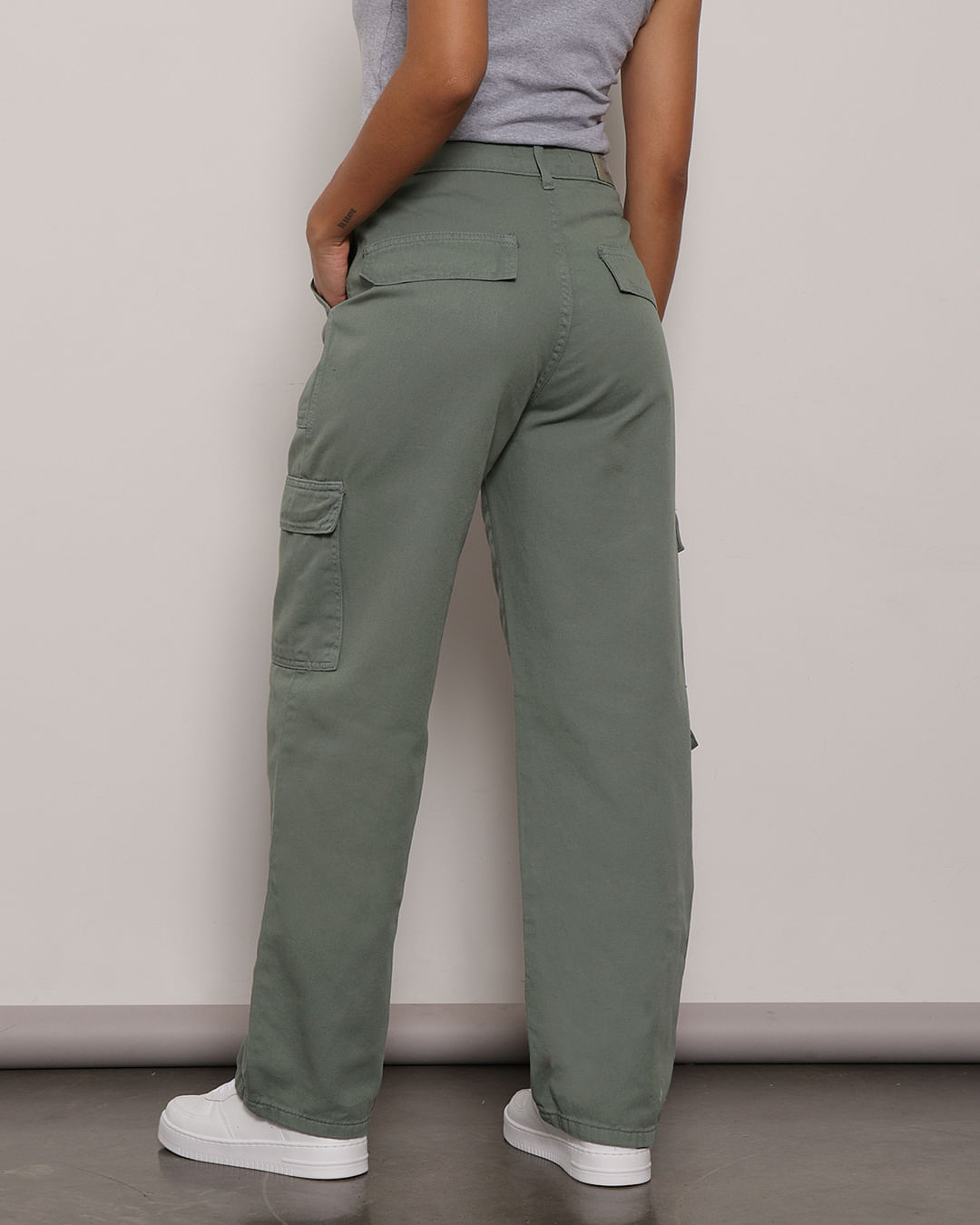 Calça Feminina Bolso Cargo Sarja Verde