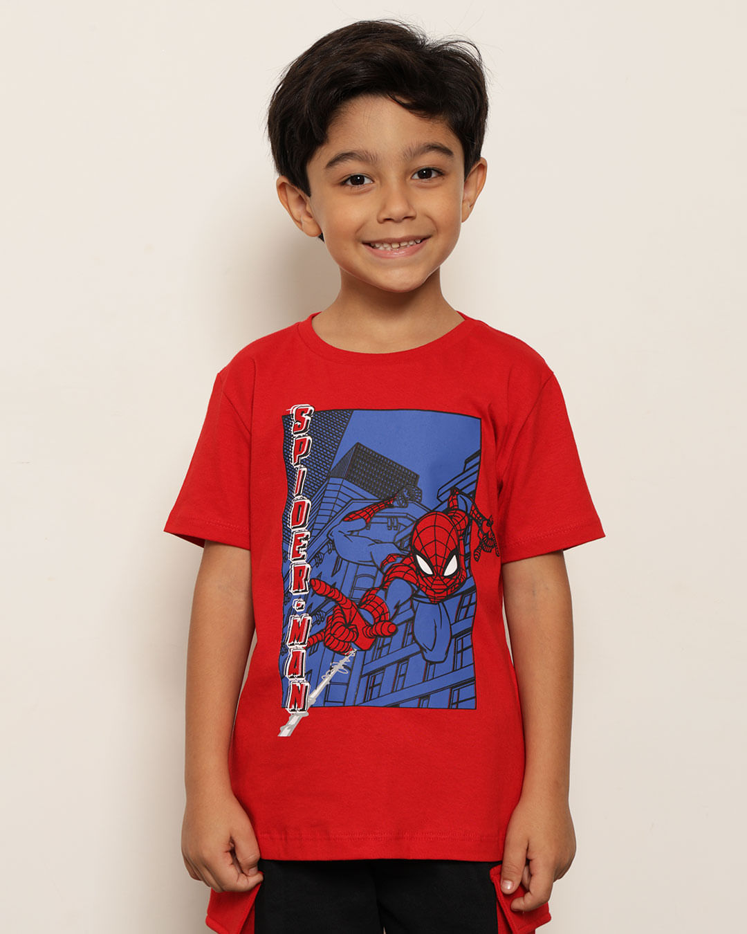 Camiseta Infantil com Estampa Sonic - Tam 4 a 12 Anos Bege