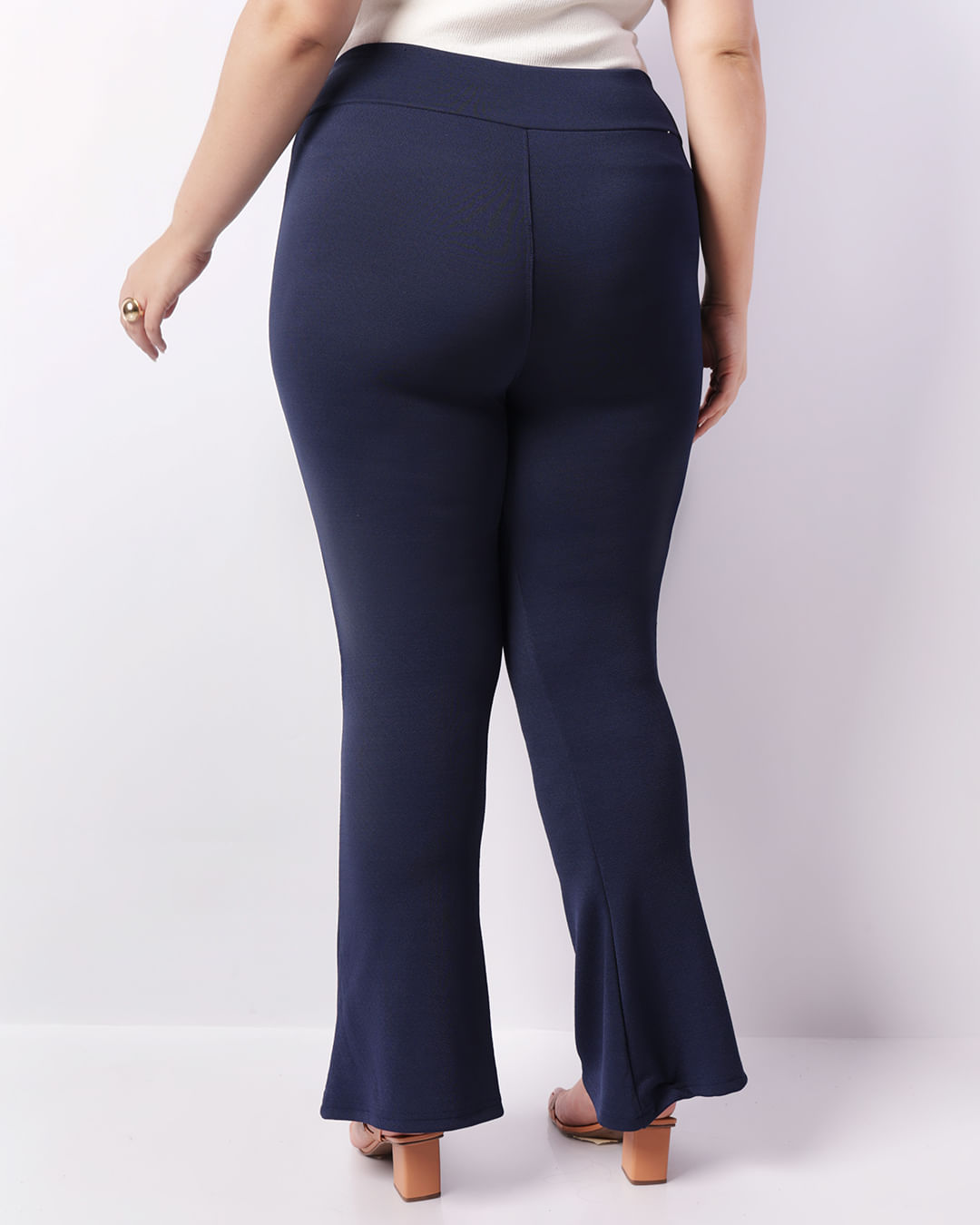 Calça Plus Size Feminina Flare Texturizada Marinho