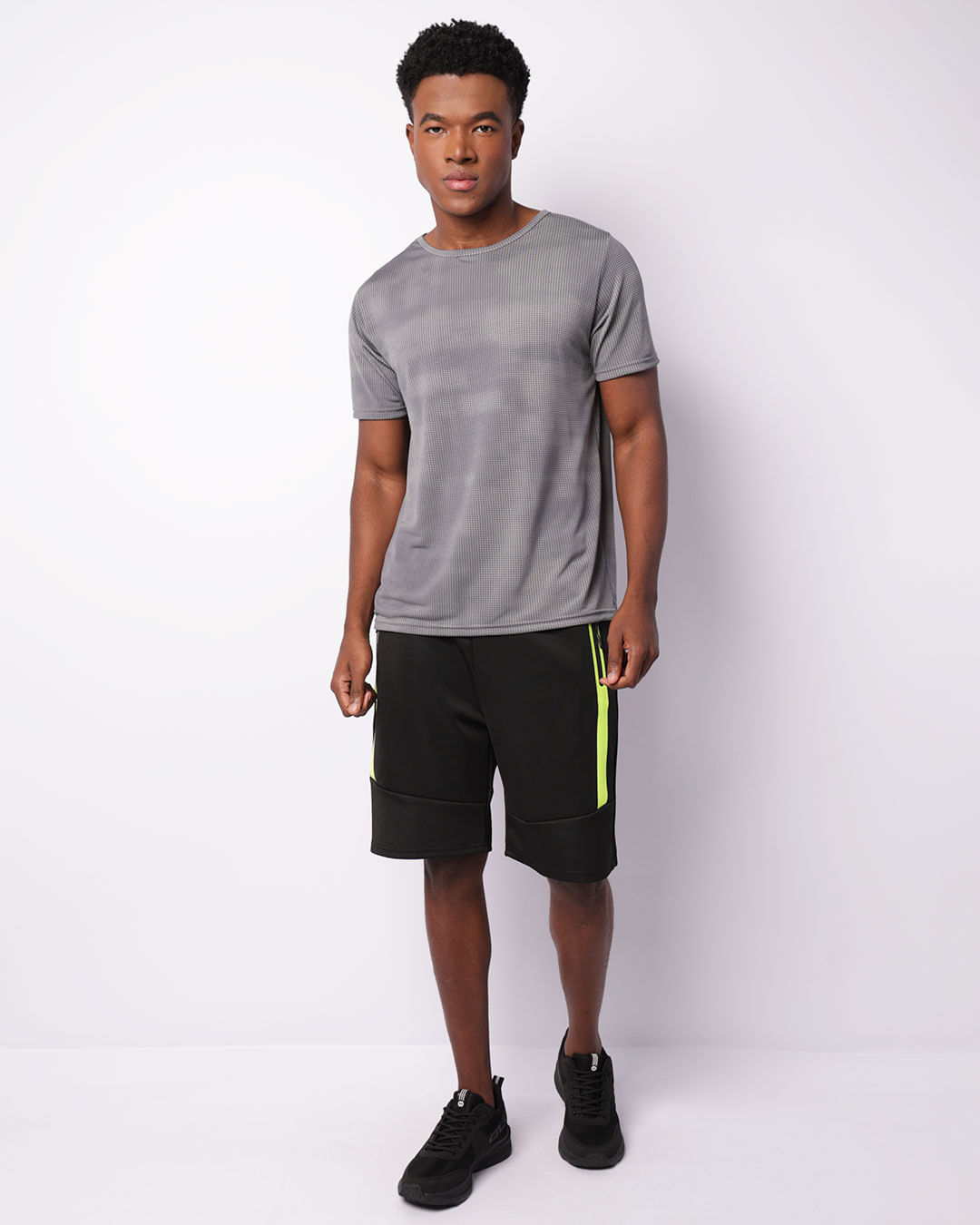 Bermuda Esportiva Masculina Fitter Helanca Refletiva Preta