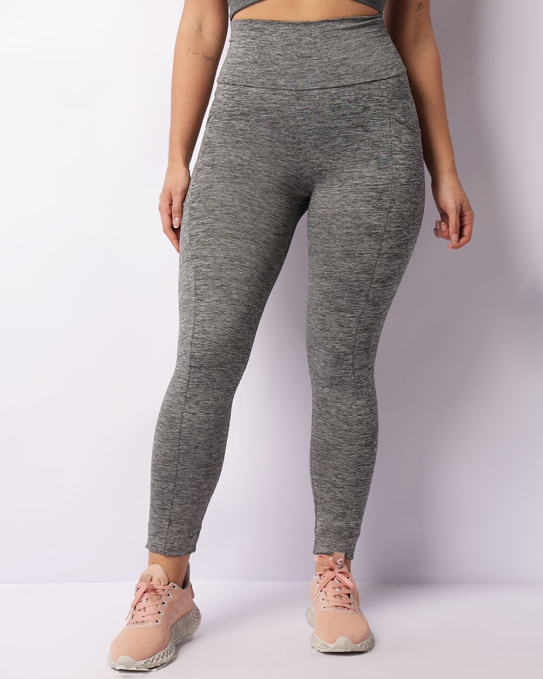 Calça Legging Feminina Fitness Com Bolso Recortes Cinza