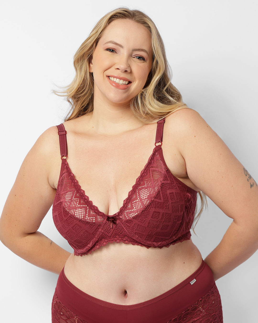 Sutiã Plus Size Feminino Sem Bojo Com Renda Vinho