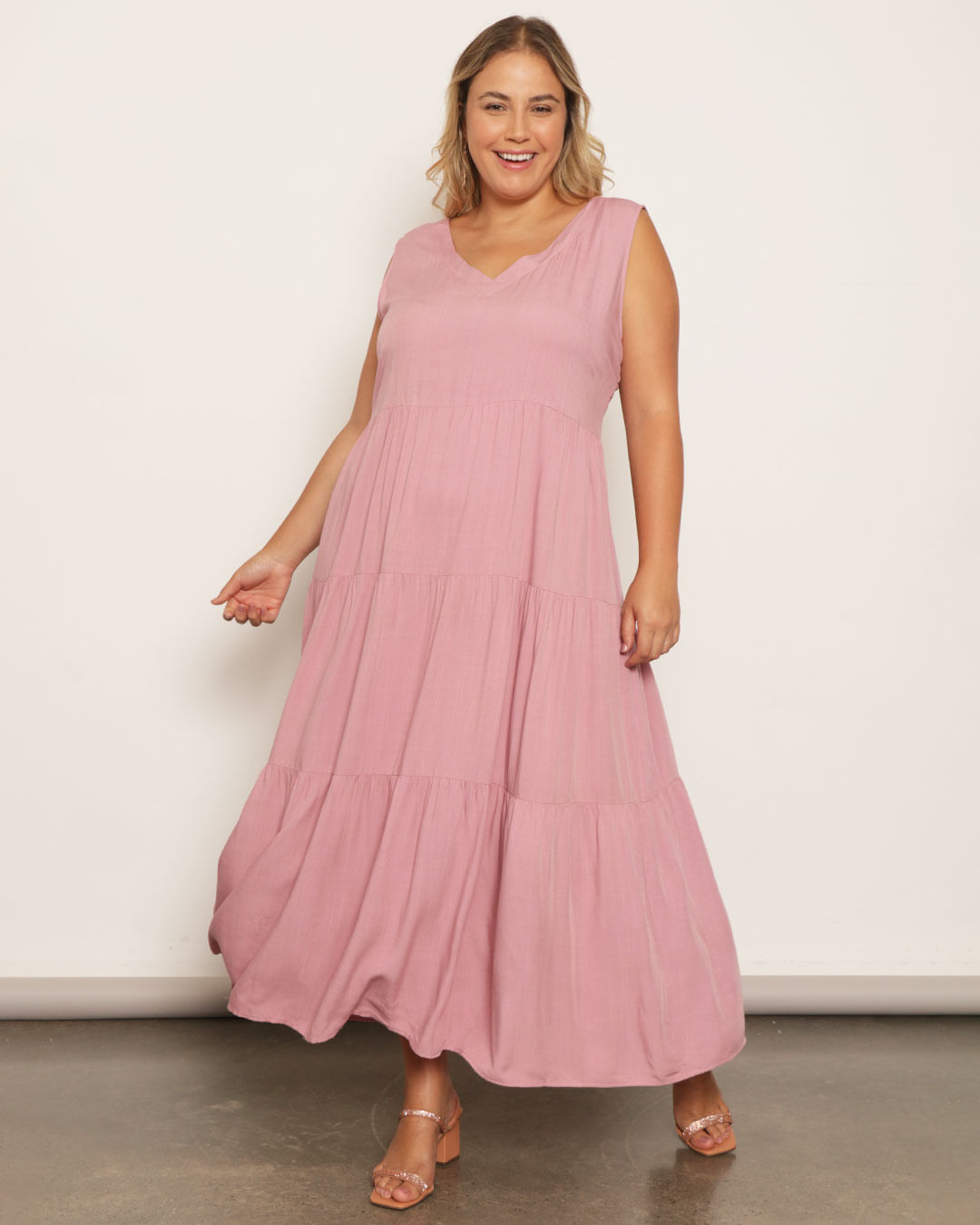 Vestido Plus Size Feminino Berry Longo Três Marias Rosa