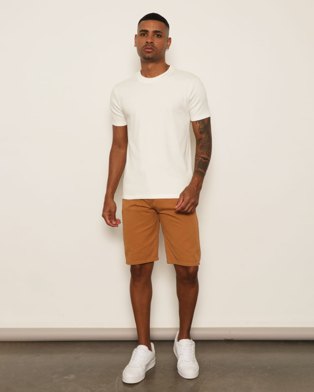 Shorts Tenis Cano Alto Com Vestido Look Bermuda Bota Com Shorts