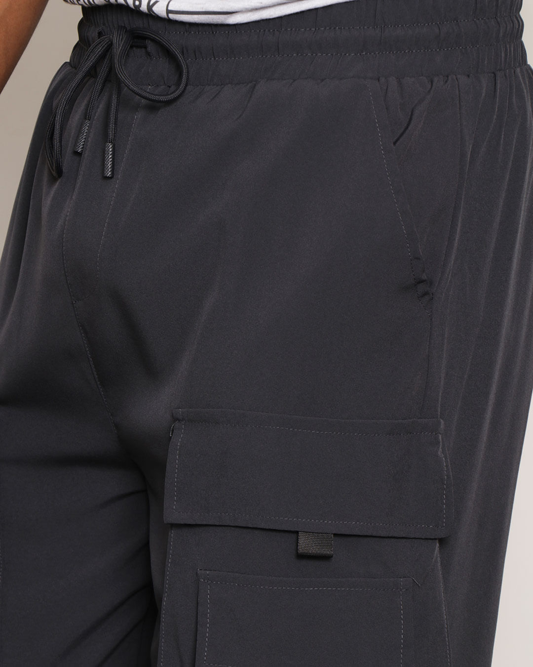 Calça Masculina Jogger Bolsos Com Cordão Cinza