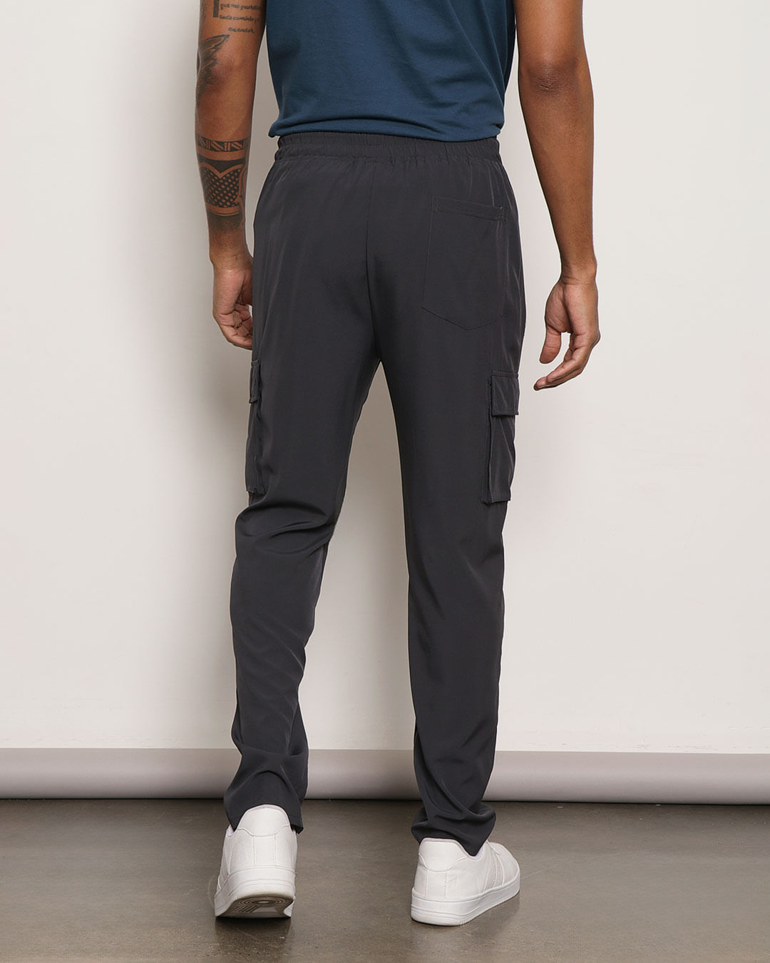 Calça Masculina Reta Bolso Cargo Com Cordão Cinza