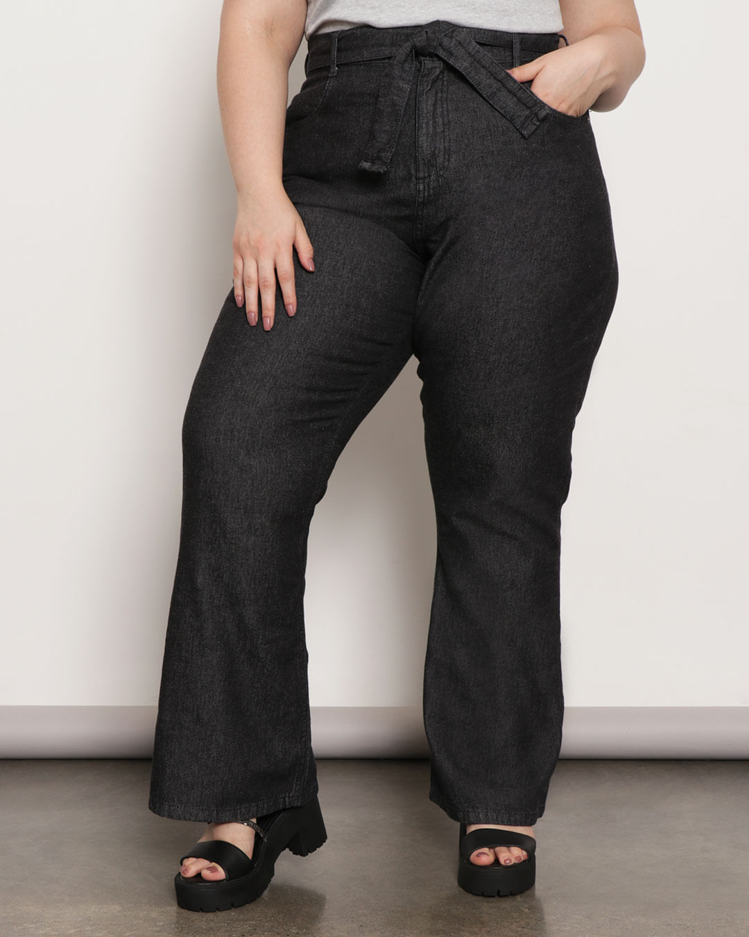 Calça Flare CalÇa Jeans Preta Feminina Tamanho 50 Calça Jeans