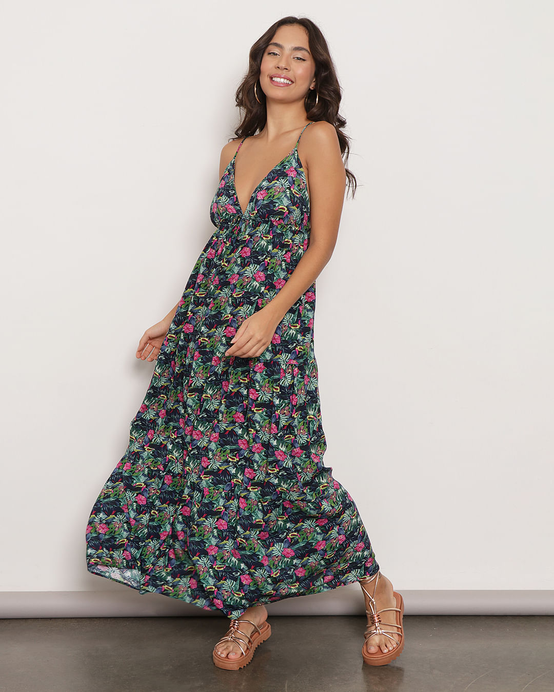 Vestido Feminino Berry Longo Viscose Floral Verde