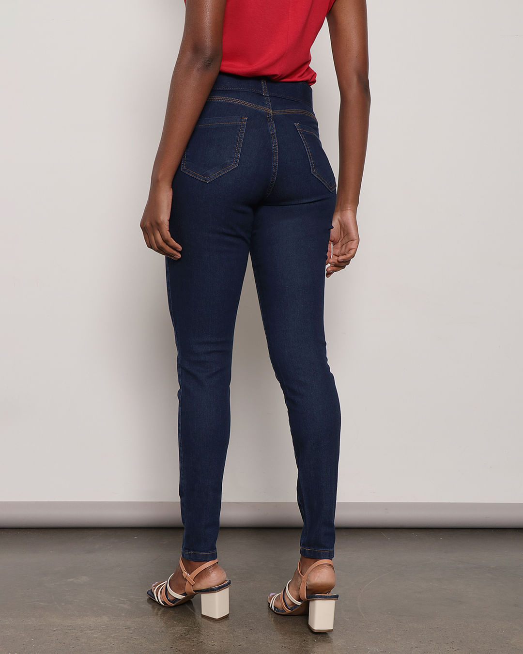 Calça Jeans Feminina Skinny Com Cinto Azul