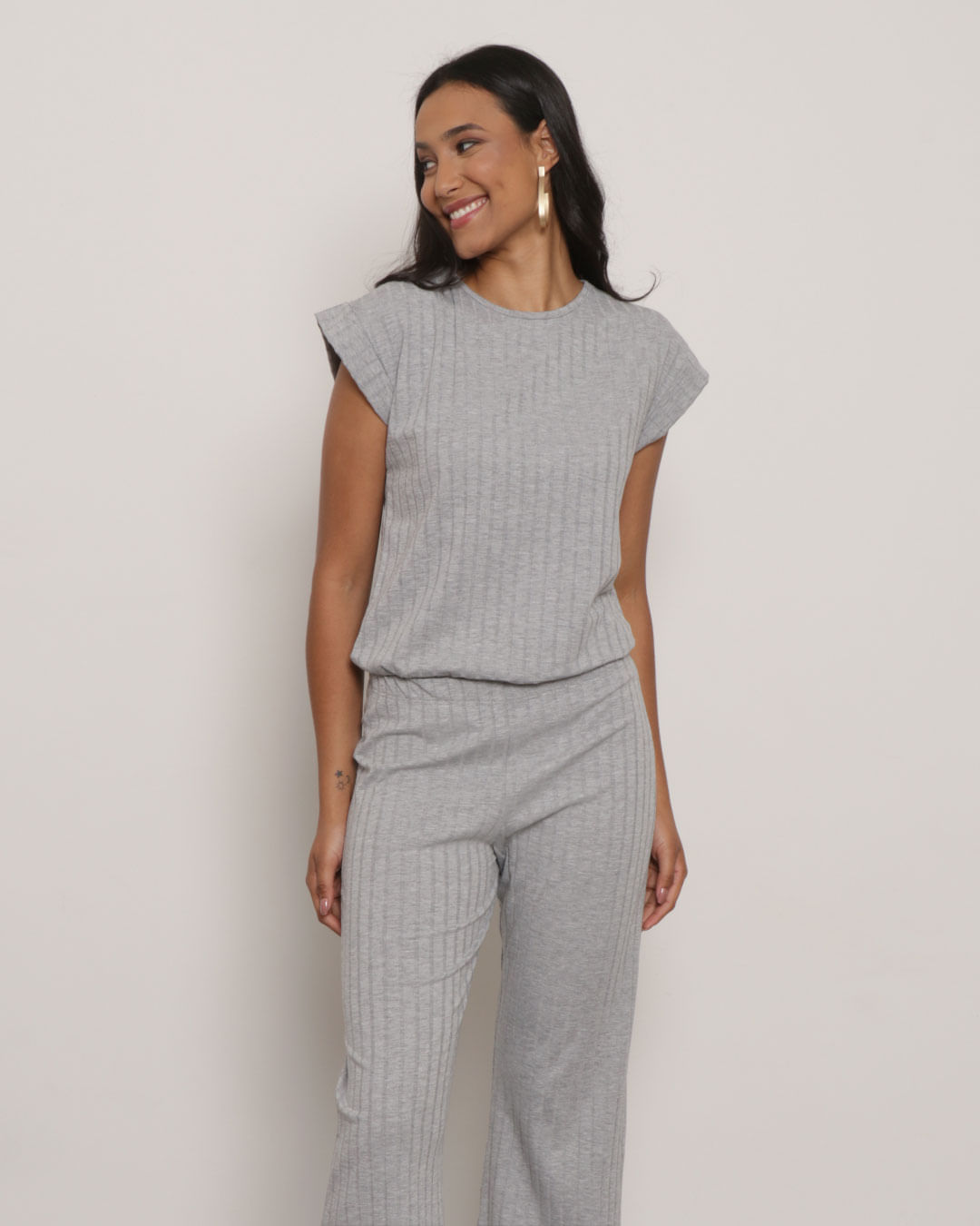 Blusa Feminina Manga Japonesa Canelada Cinza