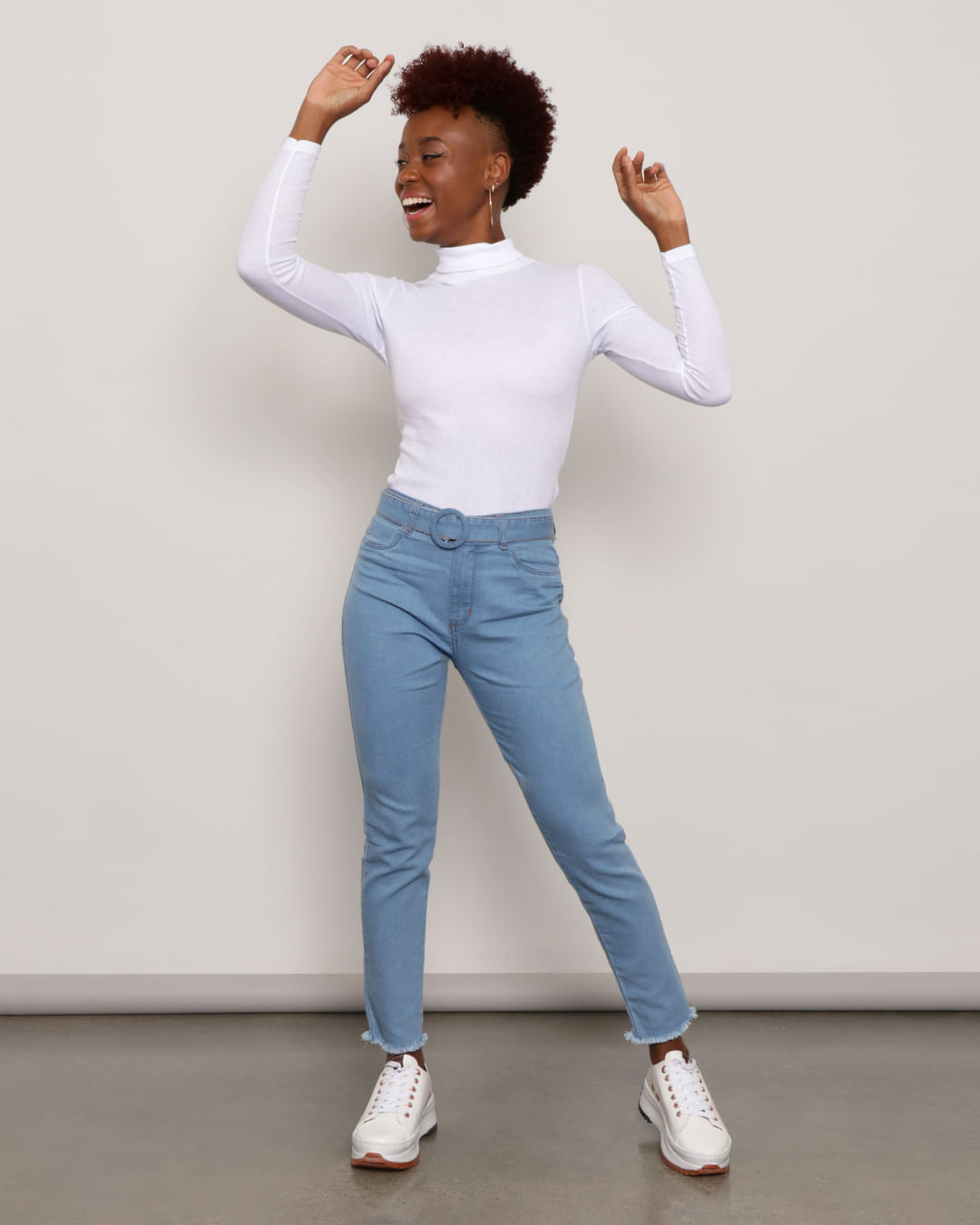 Jeans Cigarrete CalÃ§a Jeans Com Corrente Calça Feminina Jeans