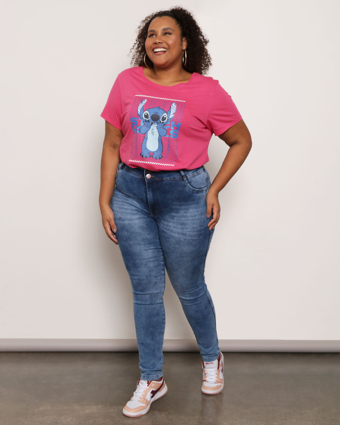 Looks CalÃ§a Dobrada Com Tenis Feminino Usar Calça CalÇa Jeans