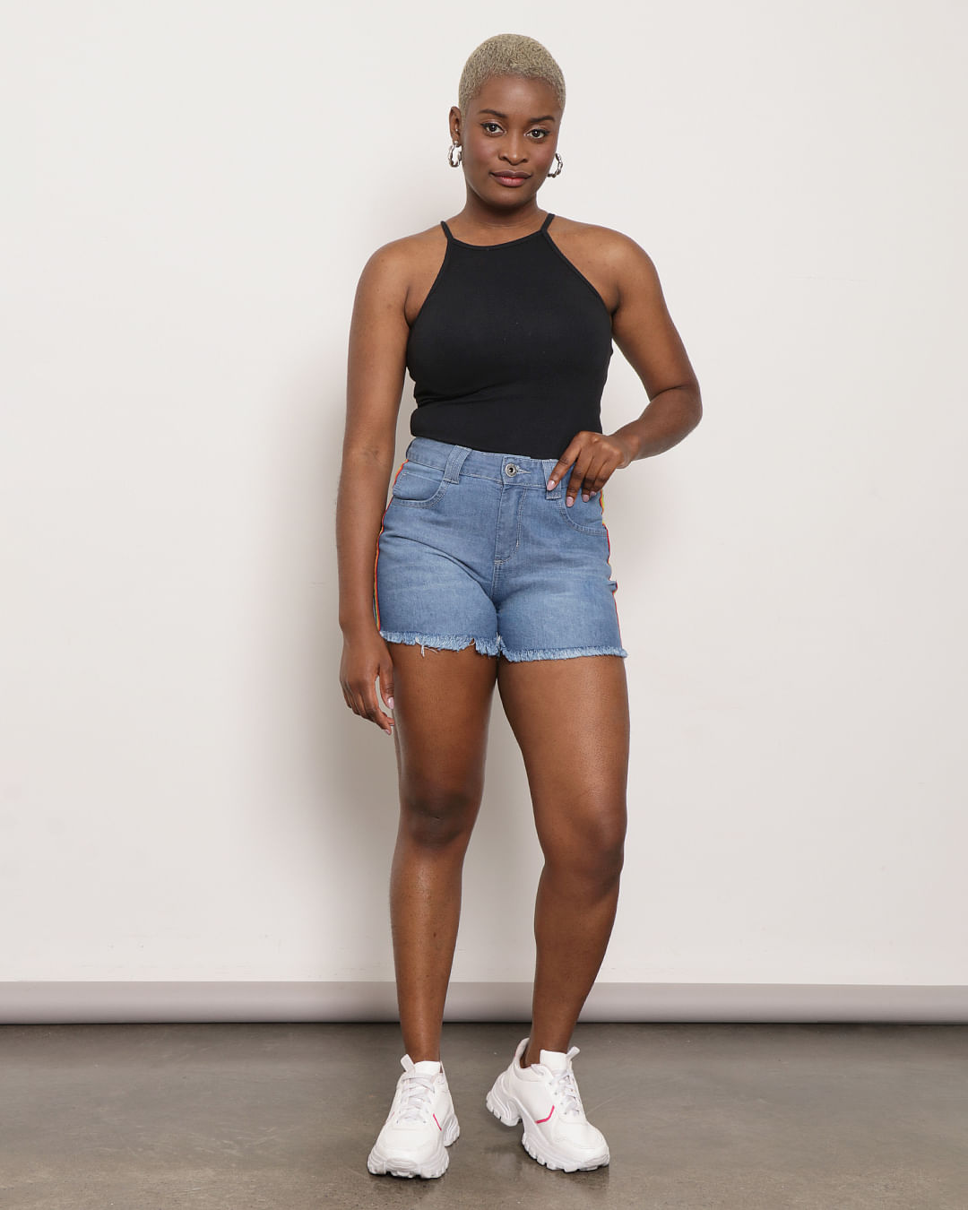 Short Jeans Feminino Pride Desfiado Azul