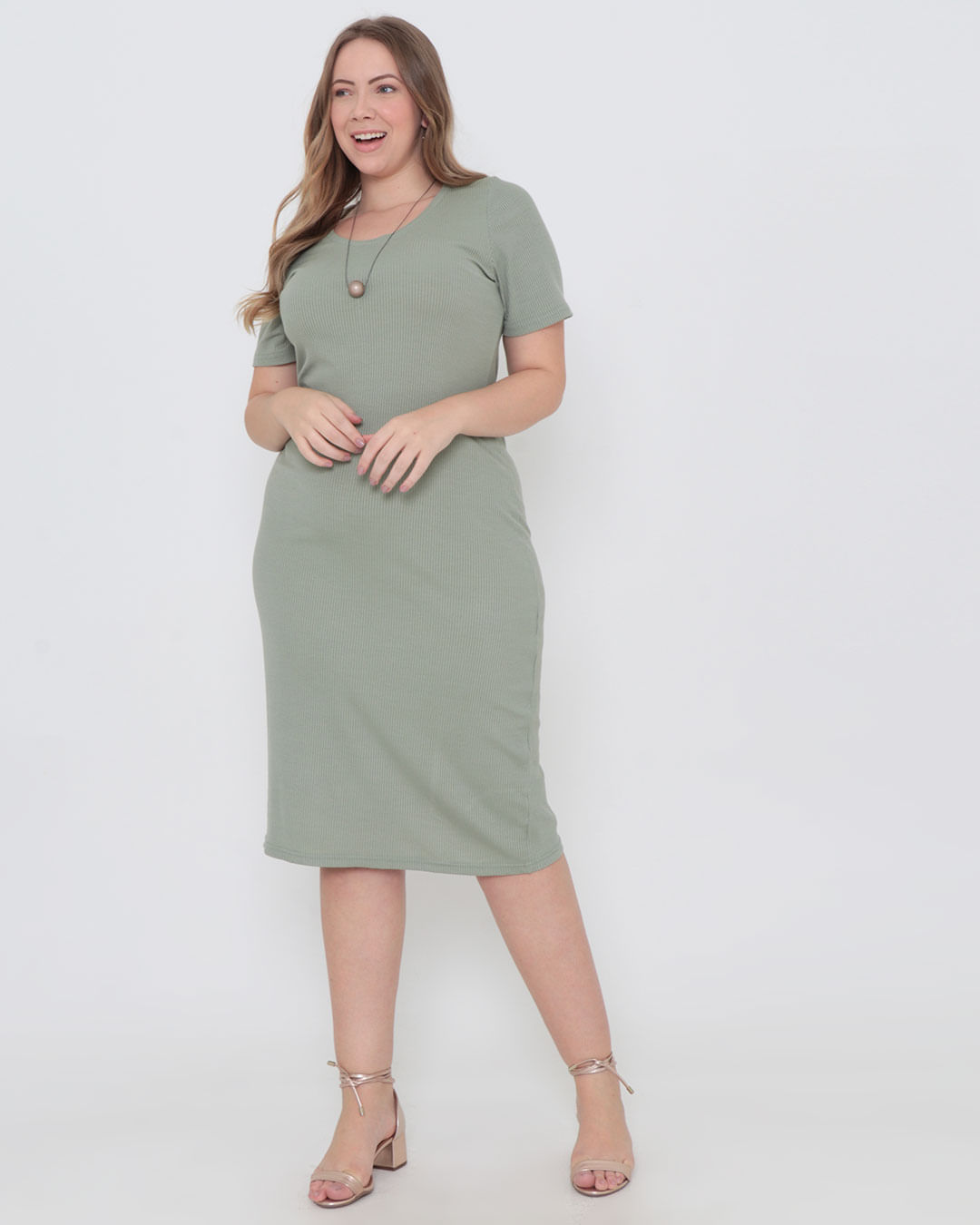 Vestido Plus Size Malha Canelada Midi Verde