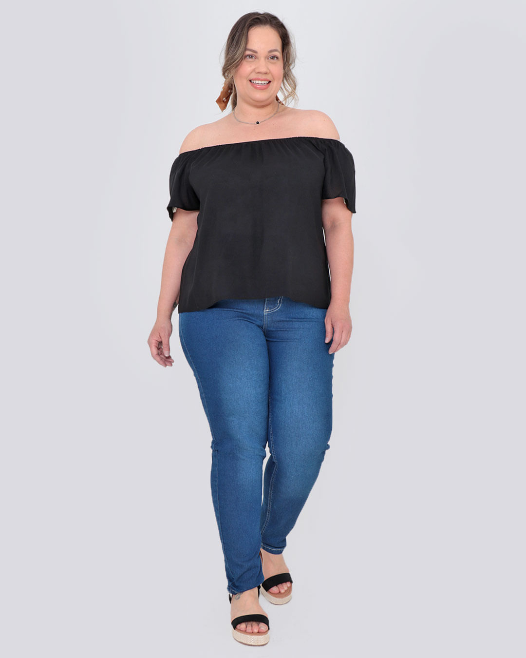 Blusa Feminina Blusa Ciganinha E CalÇa Jeans Infinita Cor Blusa