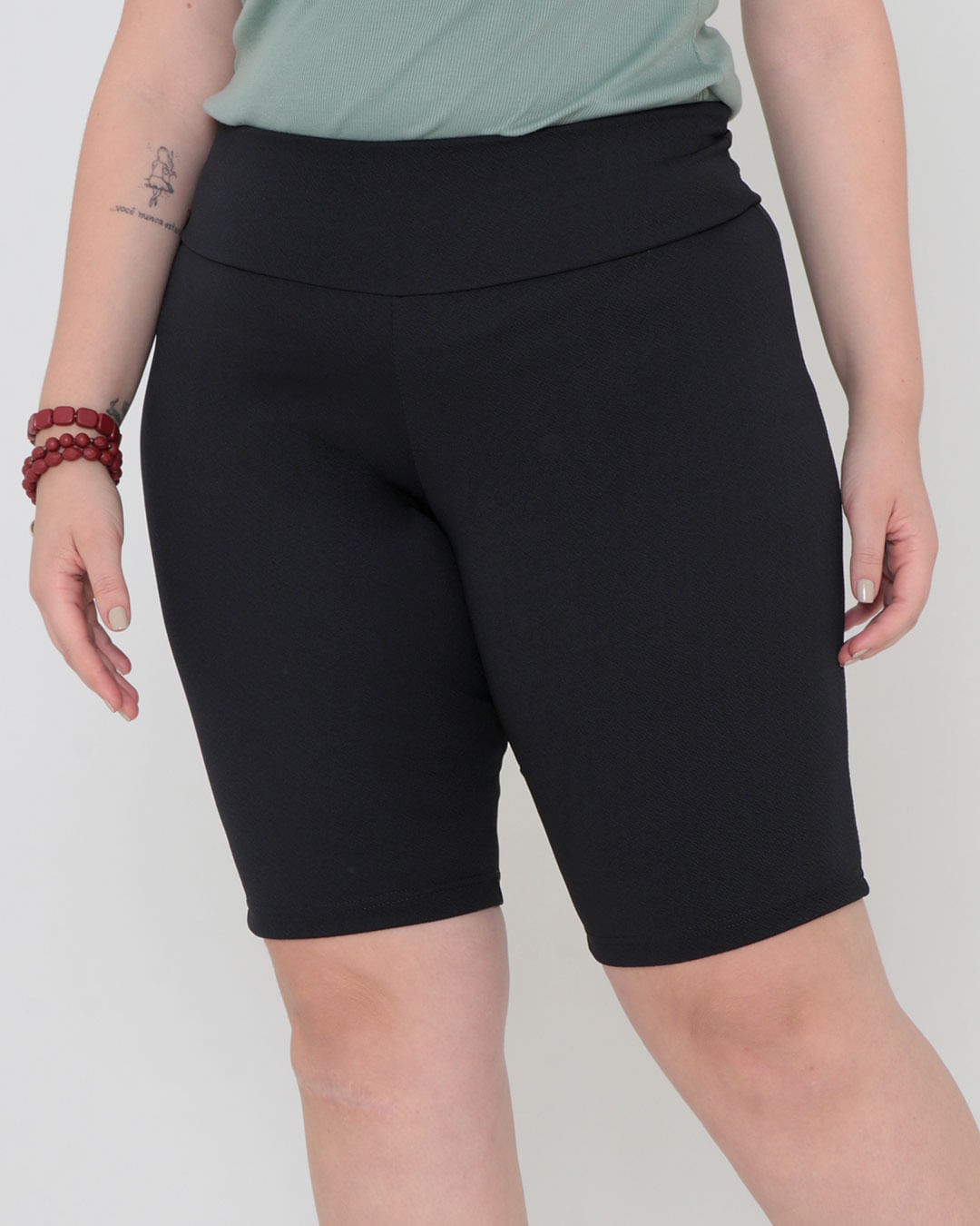 Bermuda Feminina Plus Size em Malha: Compre na Lojas Torra