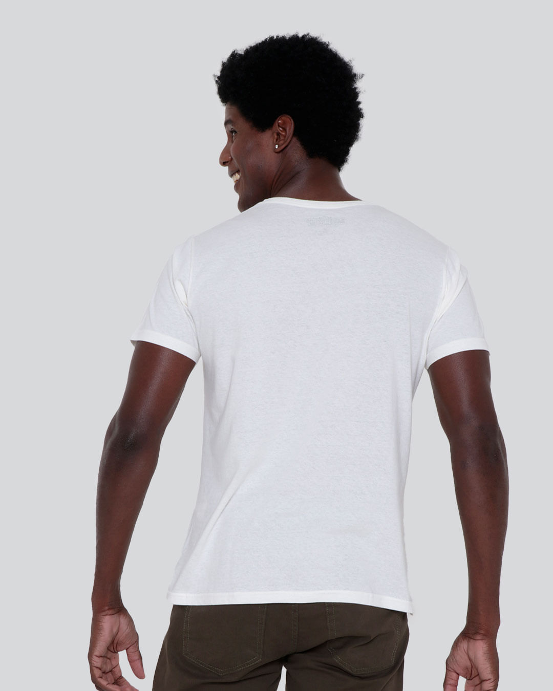 Camiseta Gola V Estampa Cafe Racer Off White | Lojas Torra