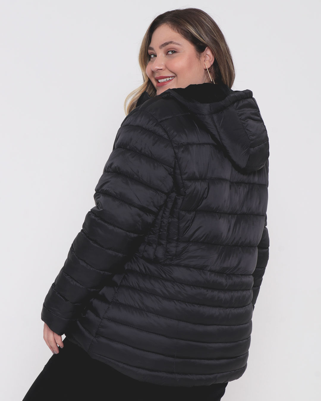 Jaqueta Feminina Plus Size Puffer Forro Pelúcia Preta