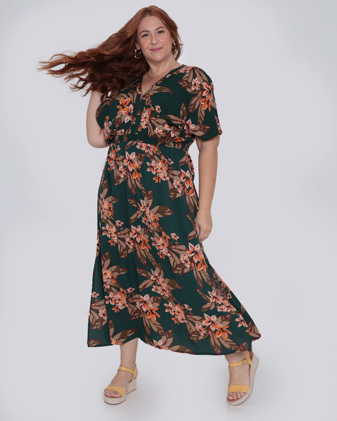 Vestido Plus Size Longo Manga Morcego Folhagem Verde Lojas Torra