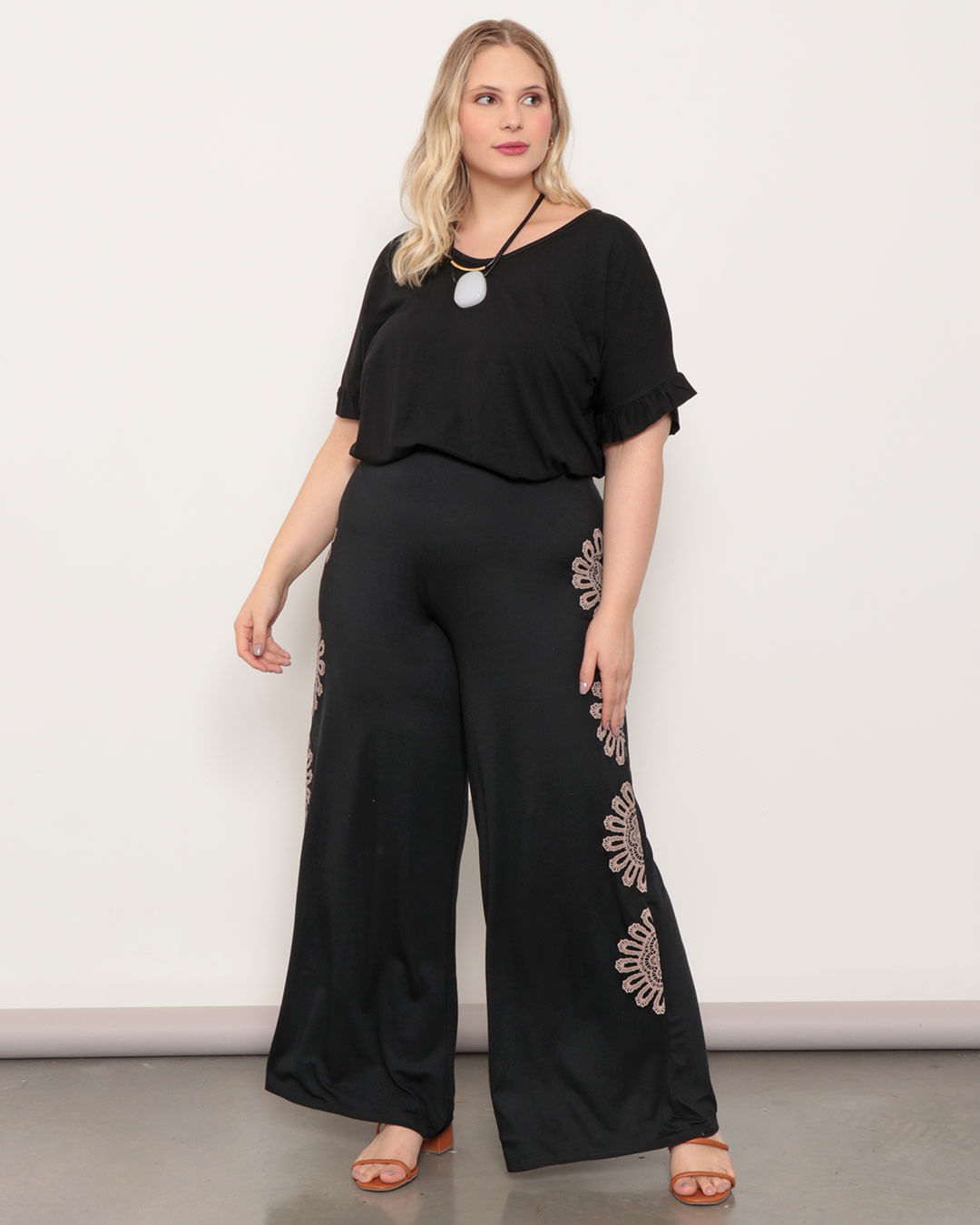 Pantalona Feminina CalÃ§a Social Preta Plus Size Pantalona Plus