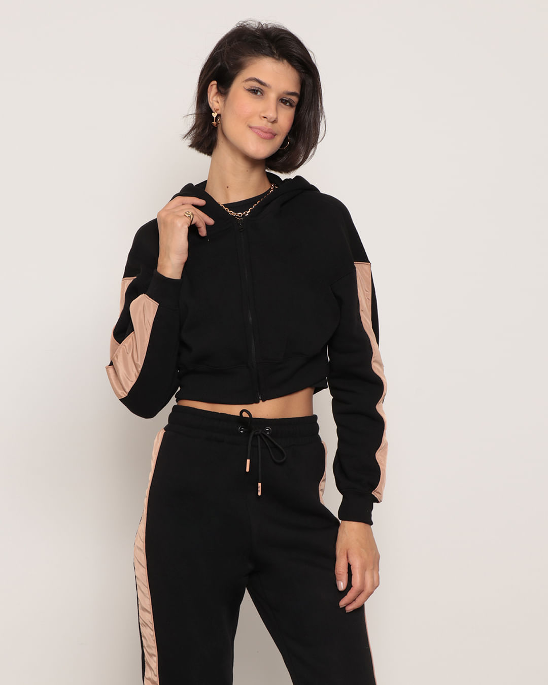 Casaco Moletom Feminino Cropped Com Capuz Preto