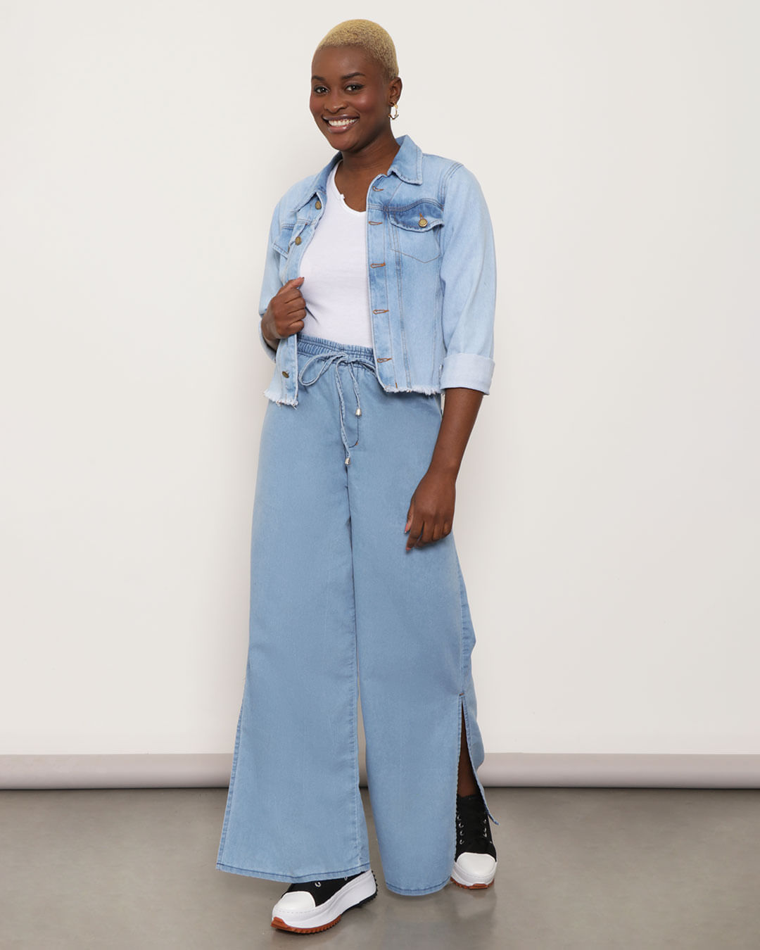 Usar Calça Jeans Pantalona CalÃ§a Pantalona Com Casaco Hot Blusa