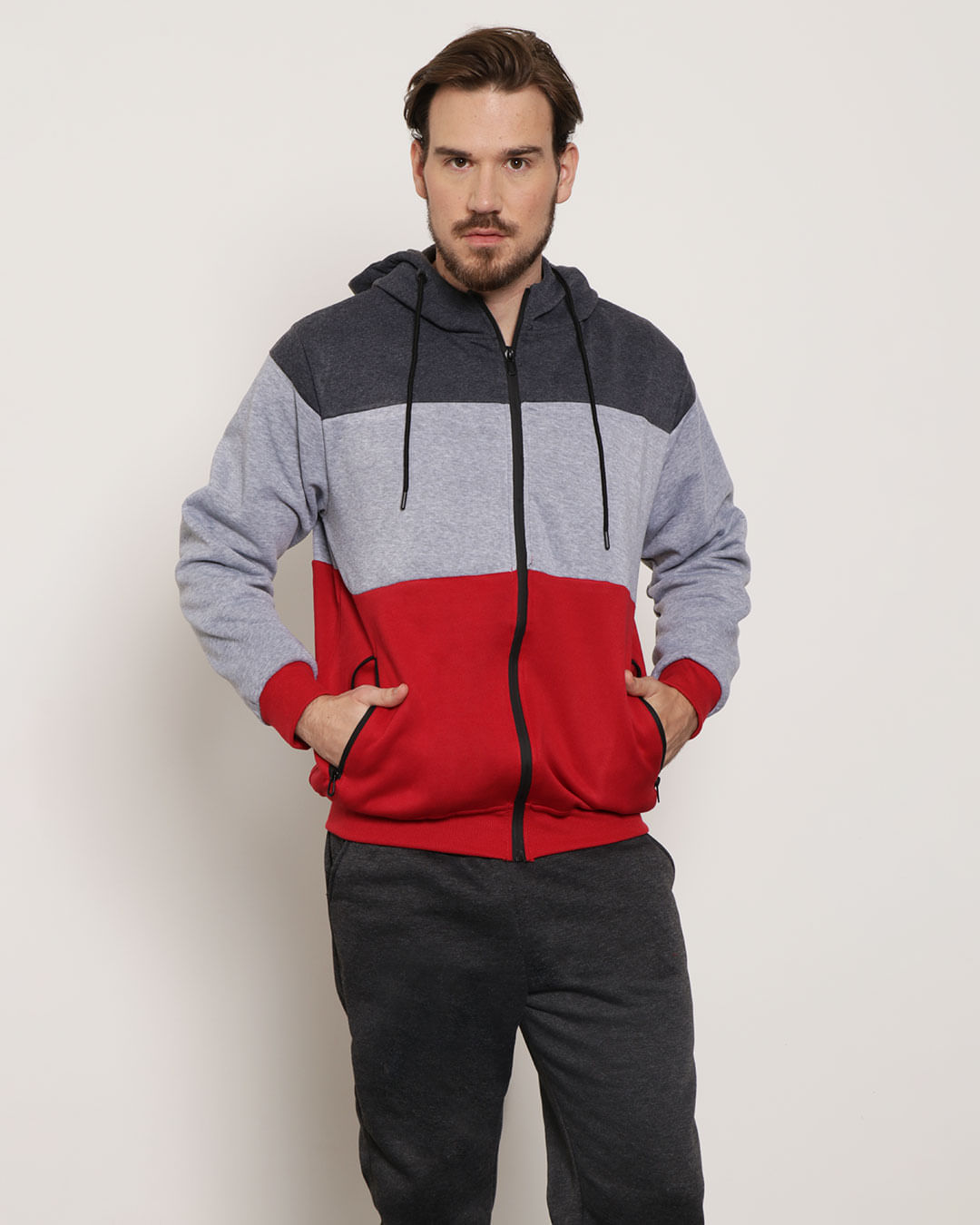 Casaco Moletom Masculino Com Capuz e Recortes Cinza