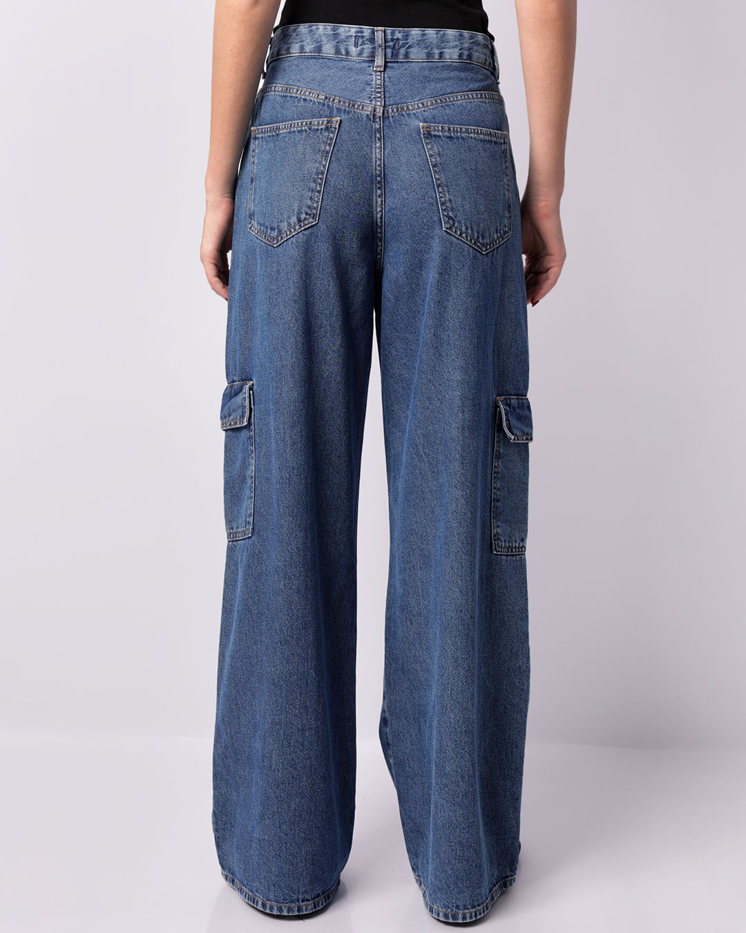 Calça Jeans Feminina Wide Leg Bolsos Cargo Azul