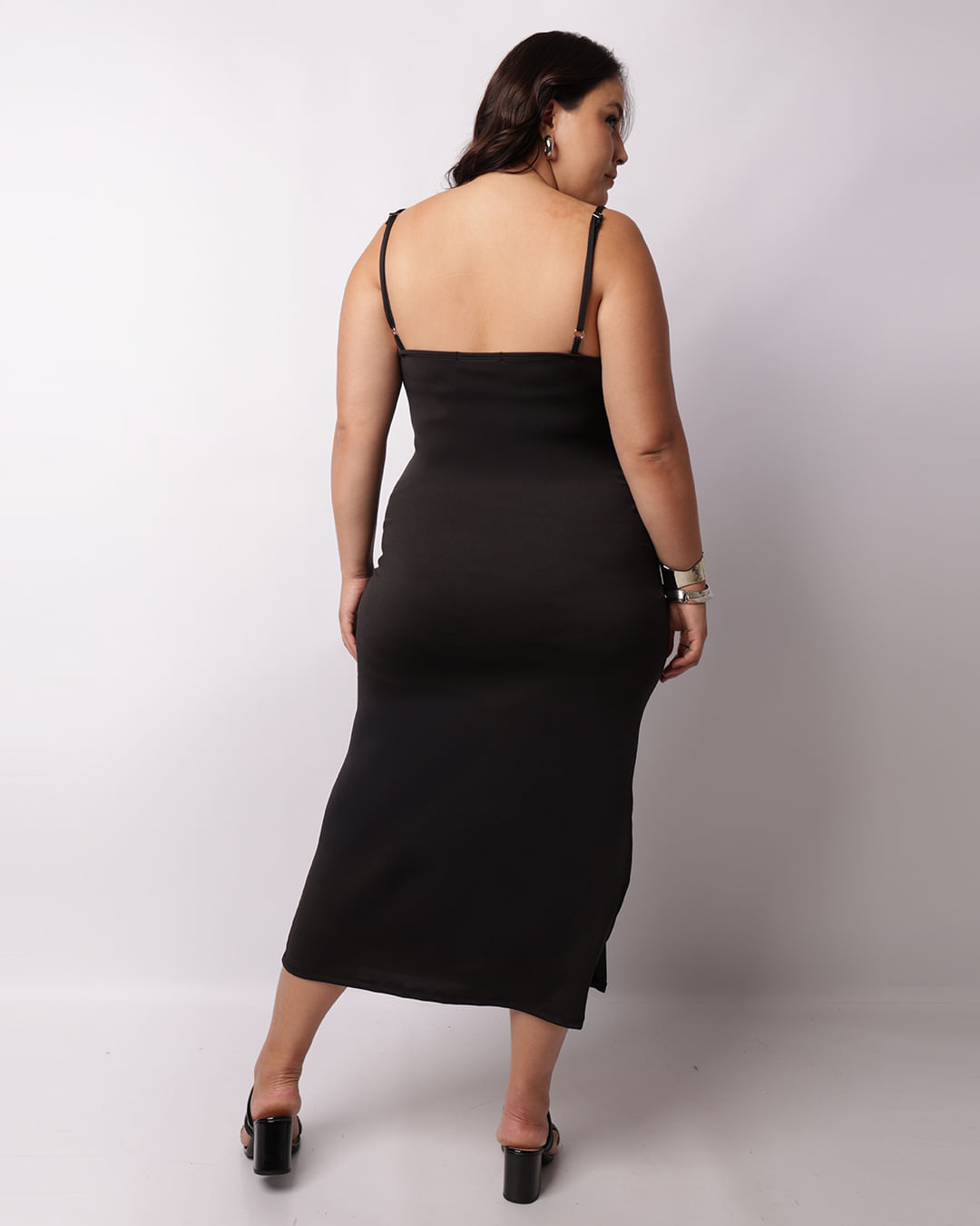 Vestido Plus Size Feminino Midi Com Fenda Preto-1747934594655