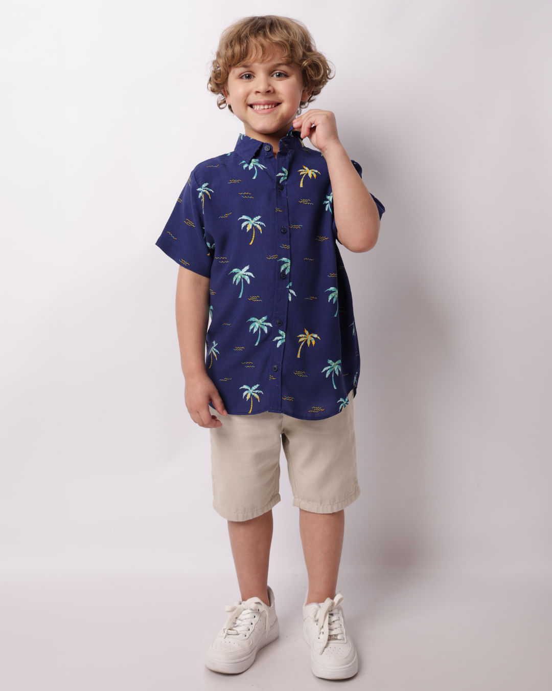 Camisa Infantil Estampada Tropical Gola Dobrável Marinho-1748345307367