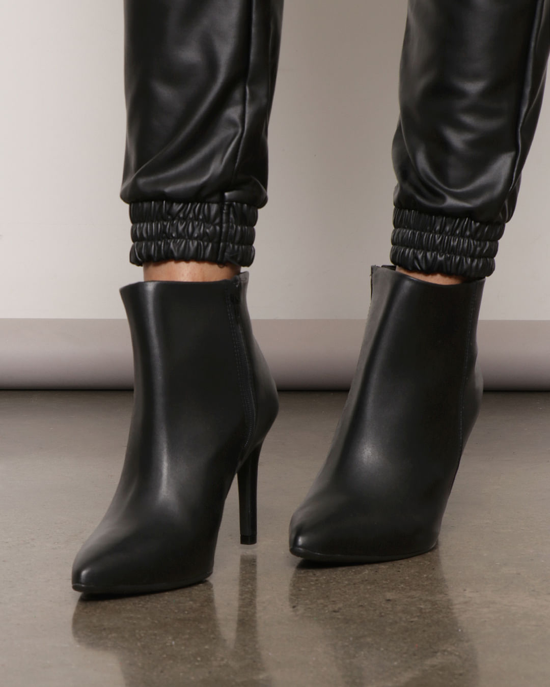 Ankle Boot Bota Vizzano Cano Baixo Bota Salto Fino Vizzano Bota