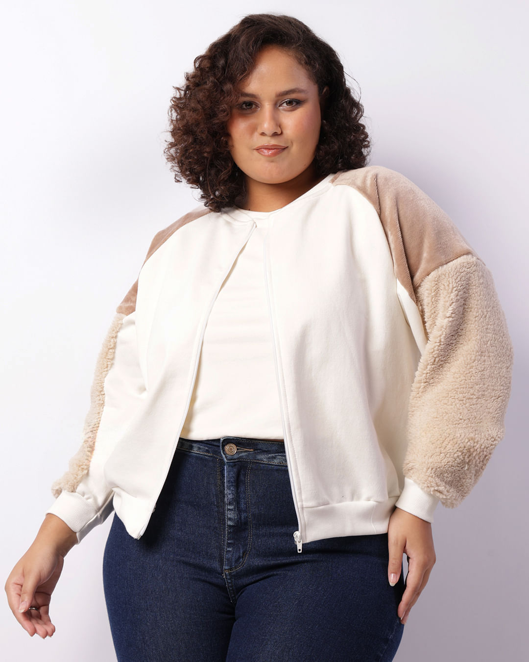 Khwabo Se Jyada Aansuon Se Dosti Kar Baithe Yeh Rishta Kya Kehlata