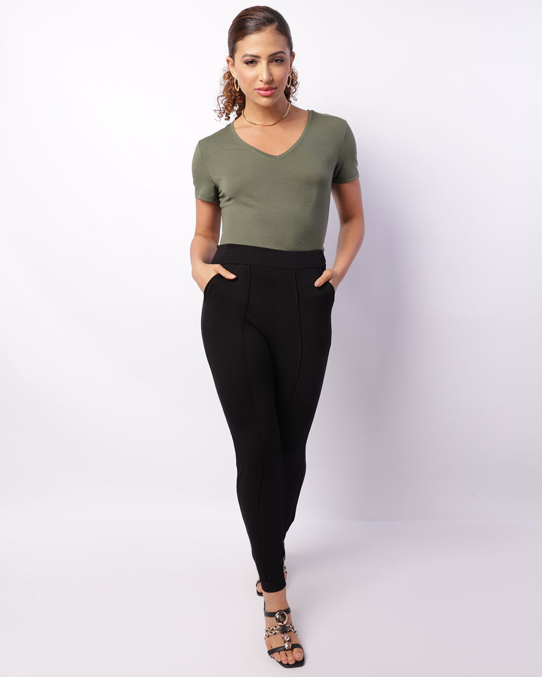 Calça Feminina Moletinho Skinny Barra Italiana Preta