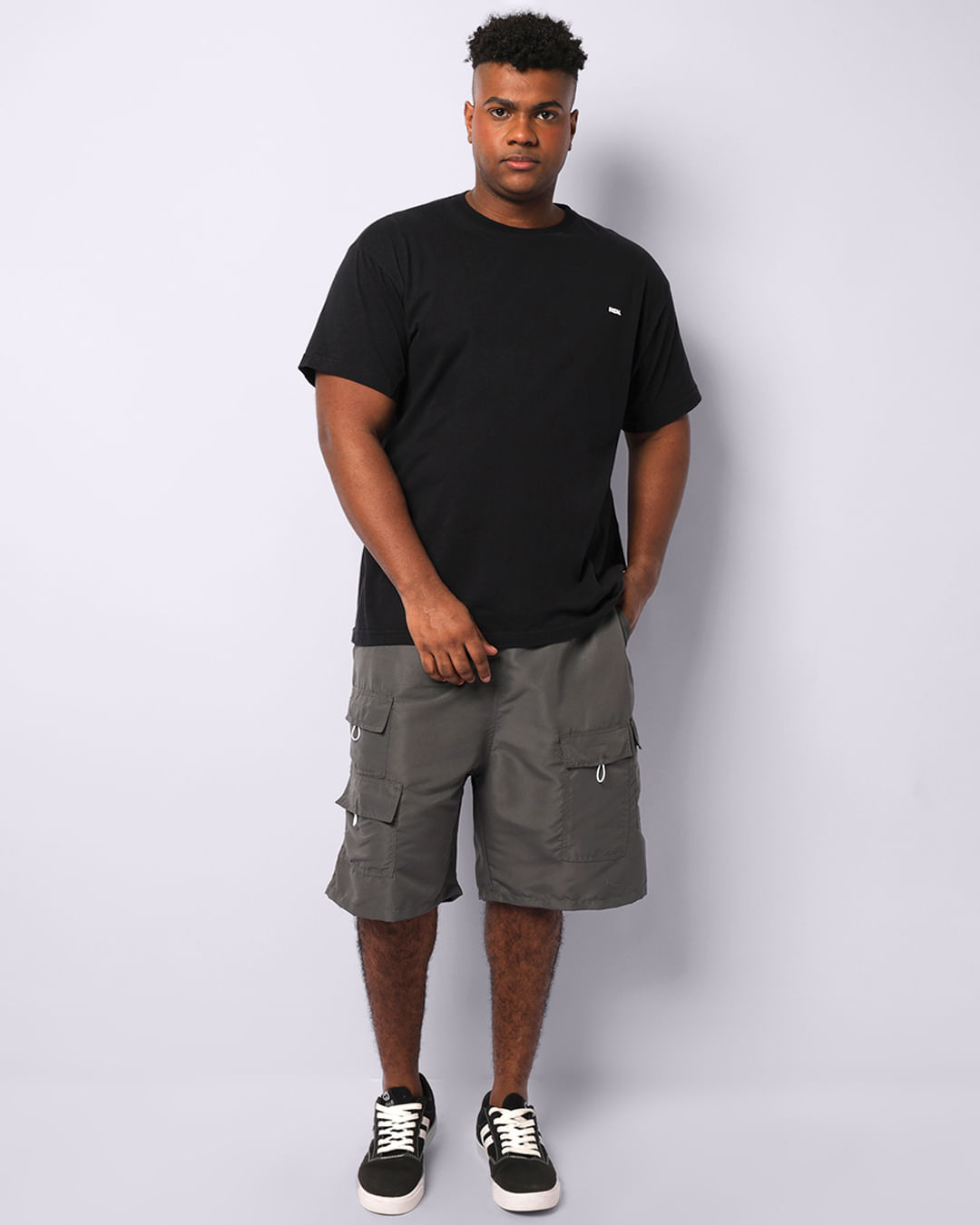 Bermuda Plus Size Masculina Com Bolsos Cinza