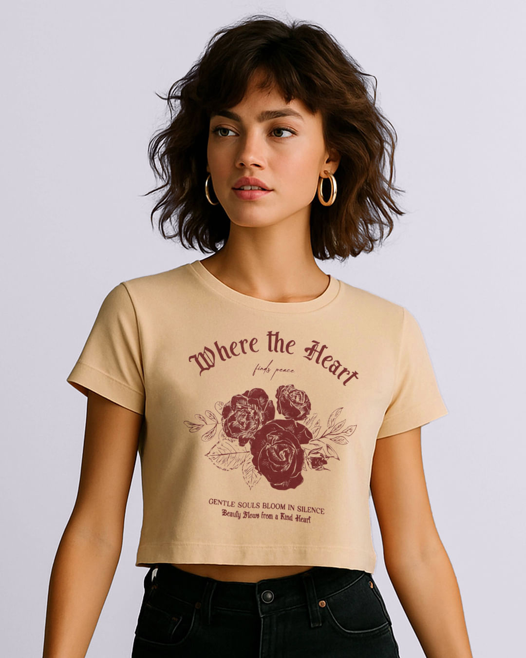 Camiseta Feminina Cropped com Estampa Manga Curta Bege