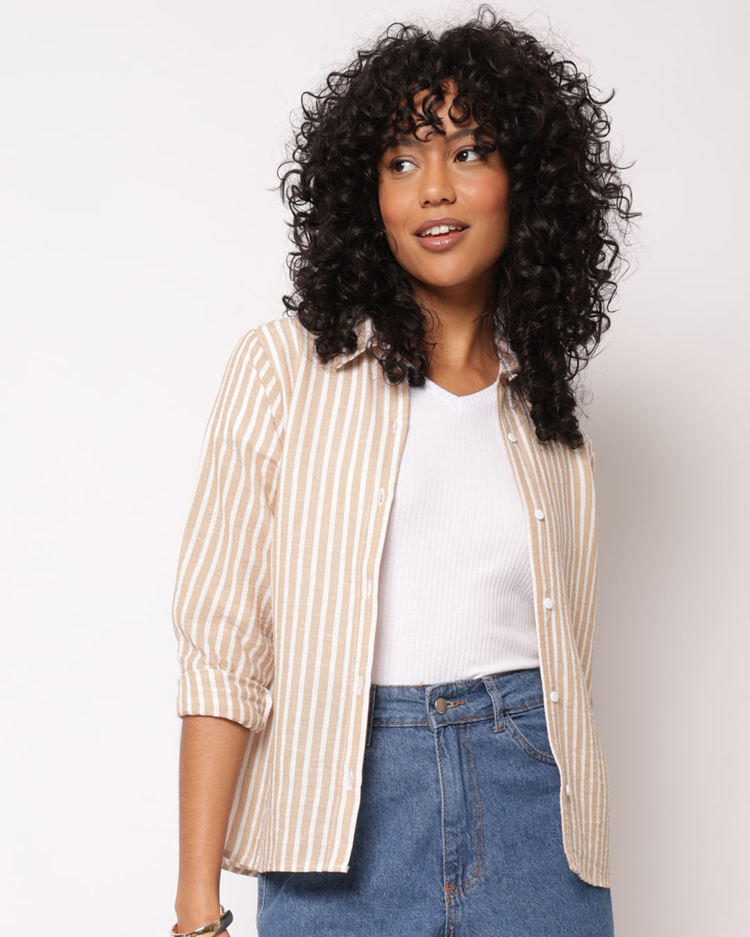 Camisa Feminina Listrada Berry & Co. Manga Longa Bege