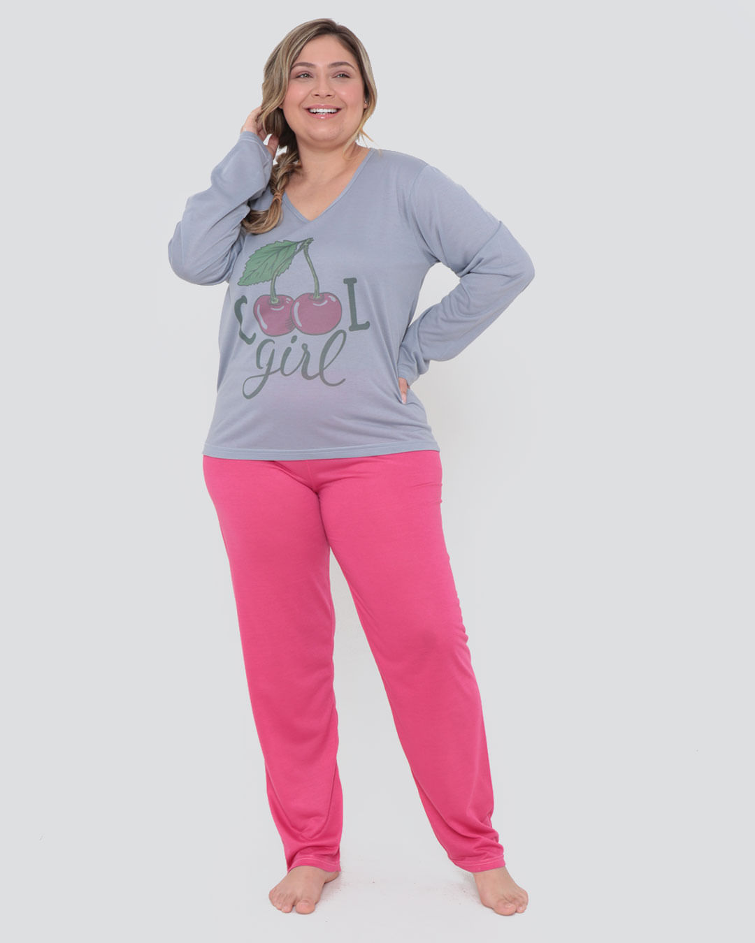 Pijama Longo Plus Size Estampa Cereja Cinza