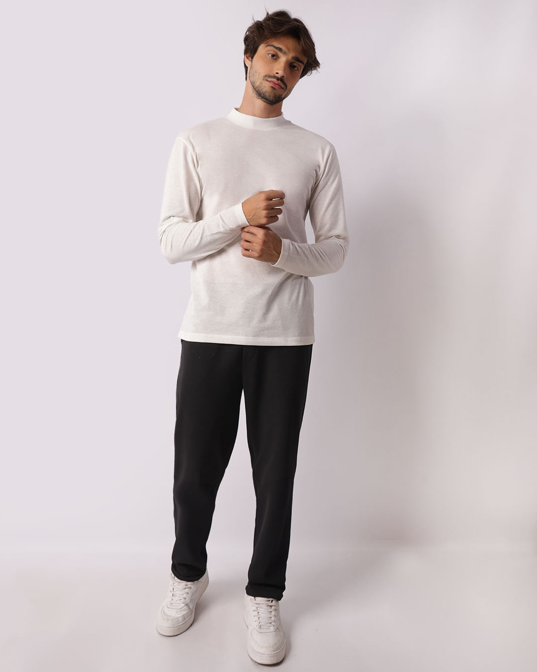 Calça Moletom Masculina Reta Texturizada Com Bolsos Preta