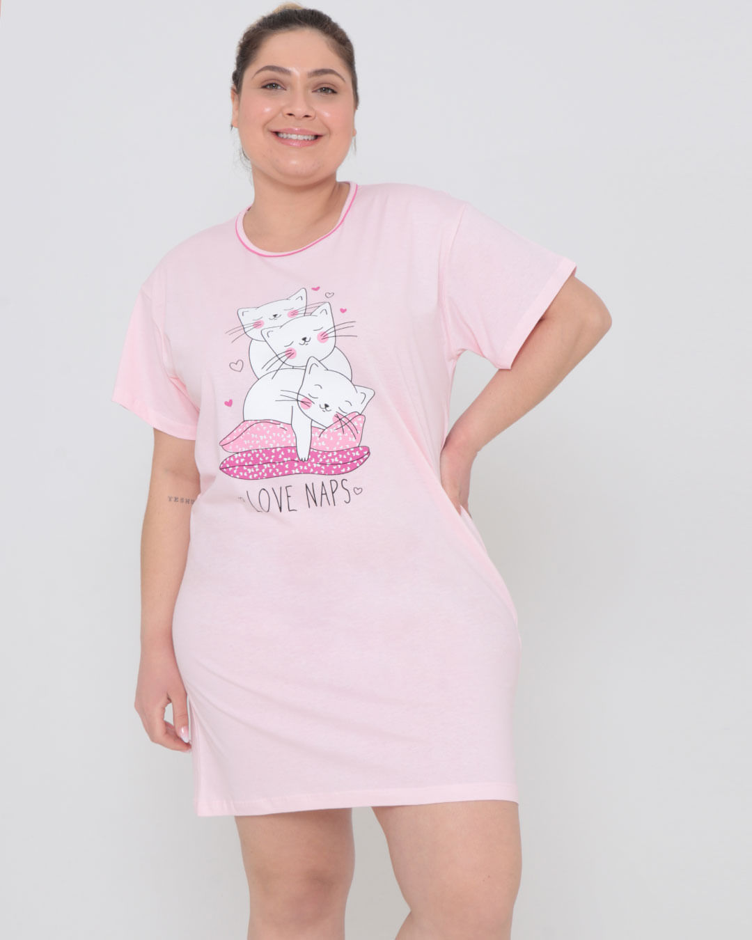 Camisola Plus Size Estampa Gatos Rosa Claro