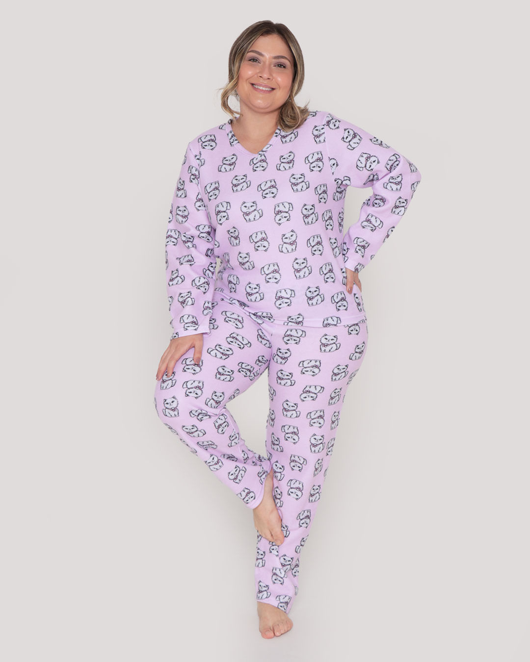 Pijama Feminino Plus Size Longo Soft Gatos Lilás Claro