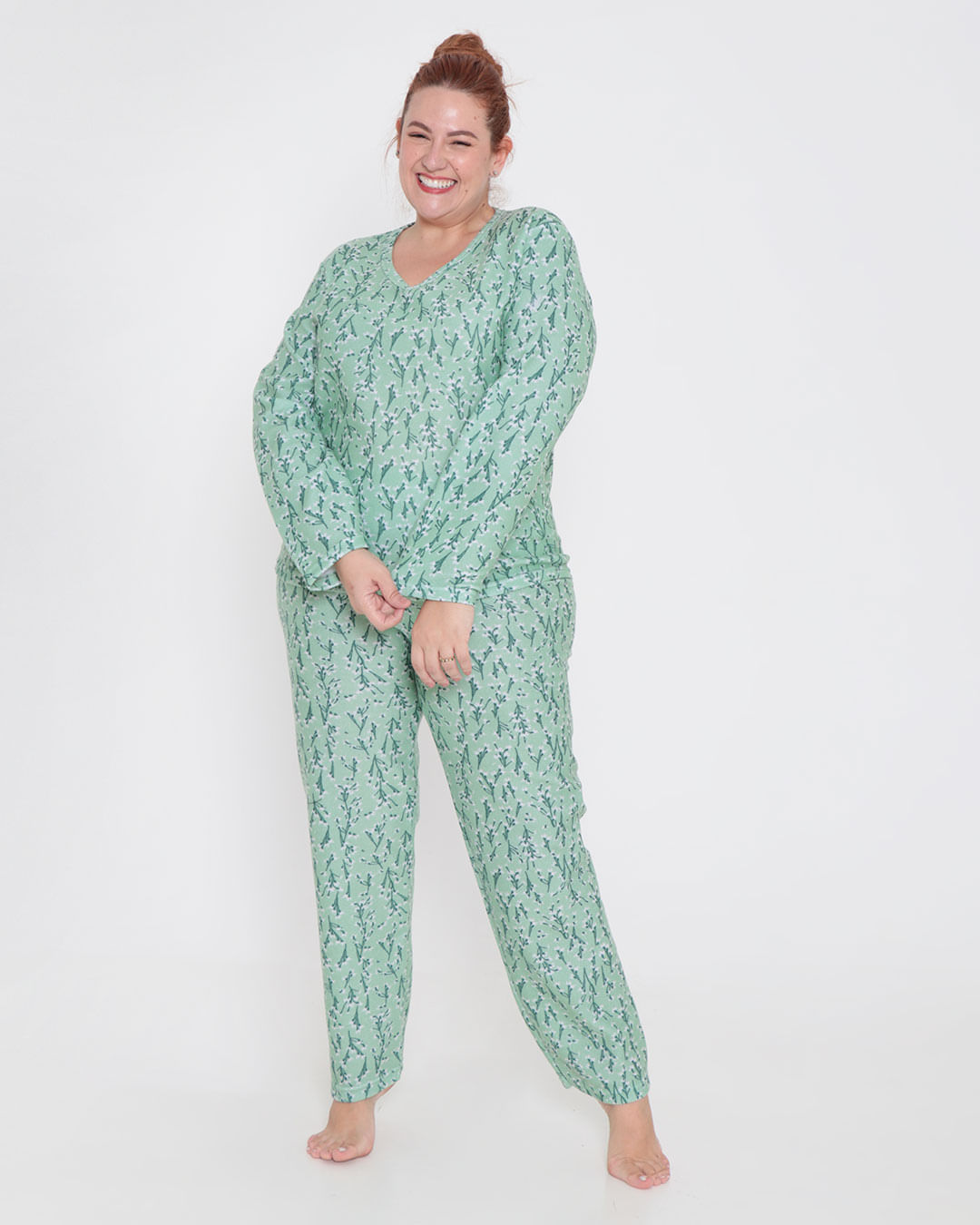 Pijama Soft Feminino Plus Size Longo Floral Verde Claro