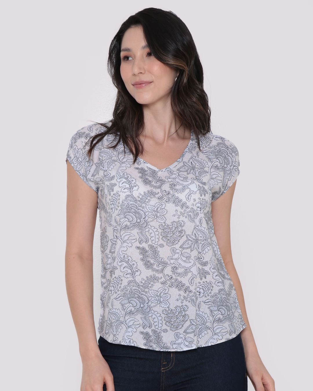 Blusa Feminina Viscose Estampa Floral Bege Claro