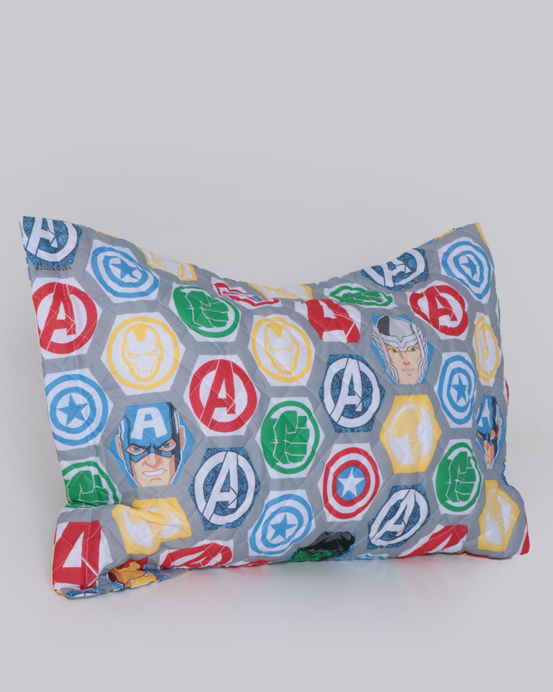 Porta Travesseiro Soft Infantil Vingadores Marvel Cinza