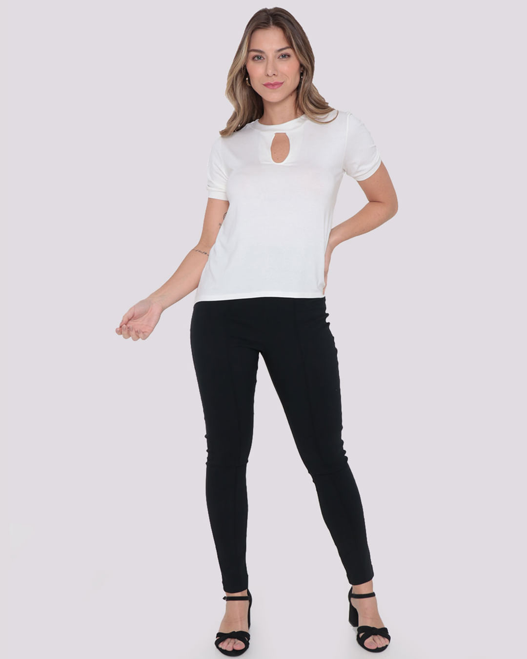 Blusa Feminina Decote Vazado Off White