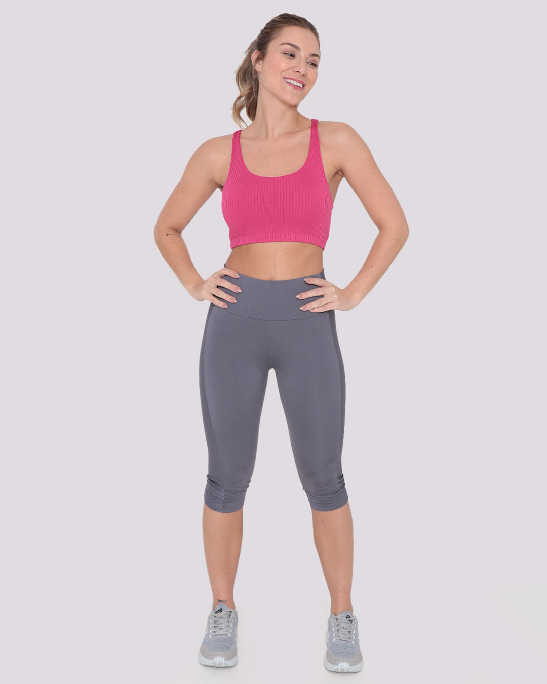 Calça Legging Corsário Fitness Texturizada Fitter Cinza