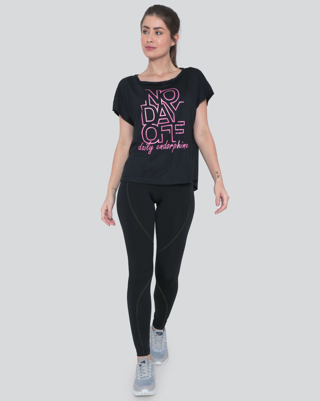 Blusa Feminina Fitness Estampa Escrita Preta