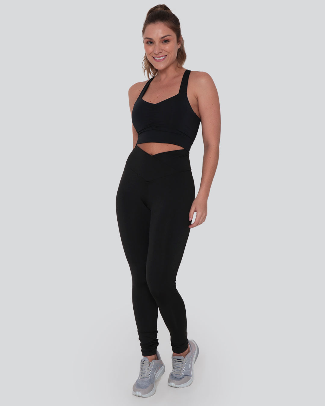 Calça Legging Fitness Lisa Cós Transpassado Preta